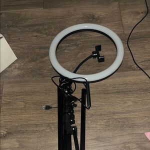 Adjustable LED Ring Light with Phone Mount - White/Black